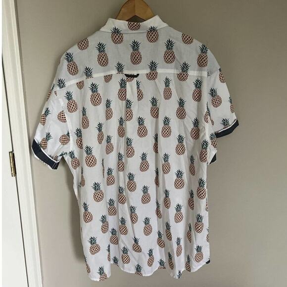 Free Planet Men's Pineapple Pattern Short Sleeve Shirt Button Down Size 3XL NWT - Picture 4 of 5